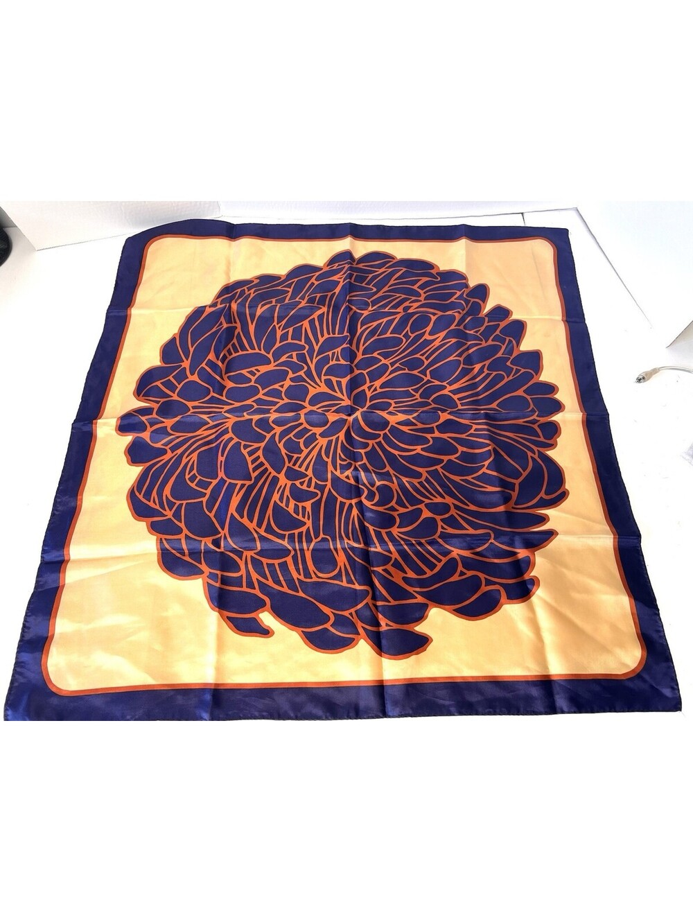 Totes VTG Rain Scarf Large Blue Flower w/ Orange 27x27 Inch